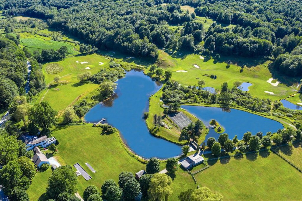 575 Private Acres, Honey Pond Estate with Private Golf Course is